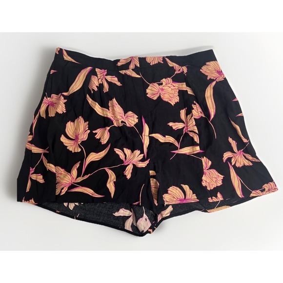 Code X Mode Women's Black Floral Paperbag Shorts Highrise- Size‎ XL-NWT - Picture 1 of 7